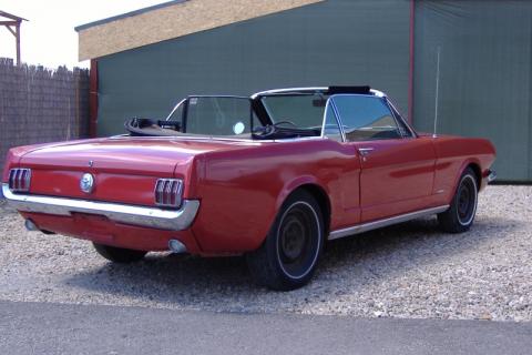 Ford Mustang Cabrio