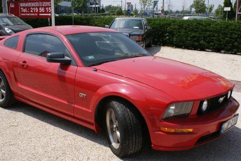 Ford Mustang 4,6 V8 GT