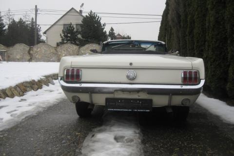 Ford Mustang Cabrio