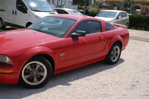 Ford Mustang 4,6 V8 GT