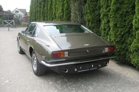 1976 Aston Martin V8