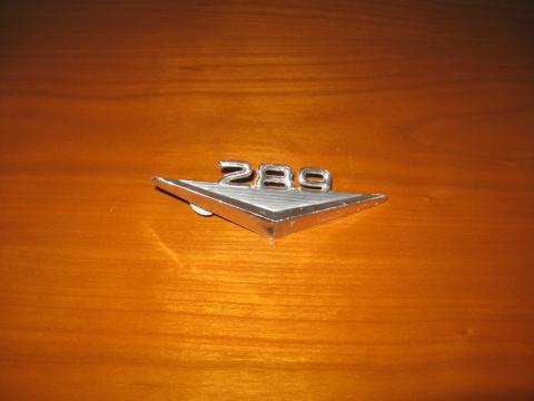 Mustang 289 Sárvédő embléma 