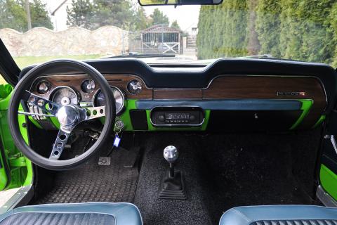 Ford Mustang Coupe 289