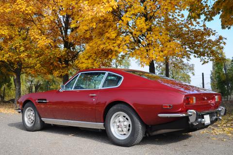 1977 Aston Martin V8