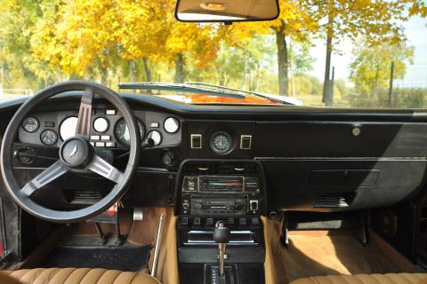 1977 Aston Martin V8