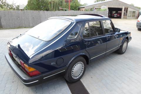 1989 Saab 900