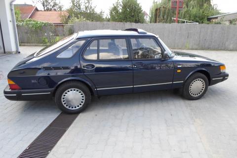 1989 Saab 900