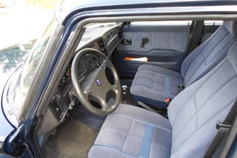 1989 Saab 900