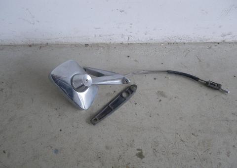 Visszapillantó tükör konzollal kocka